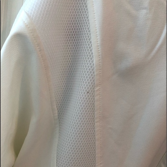 Under Armour Mixed Media Women Bomber Jacket - Picture 16 of 16